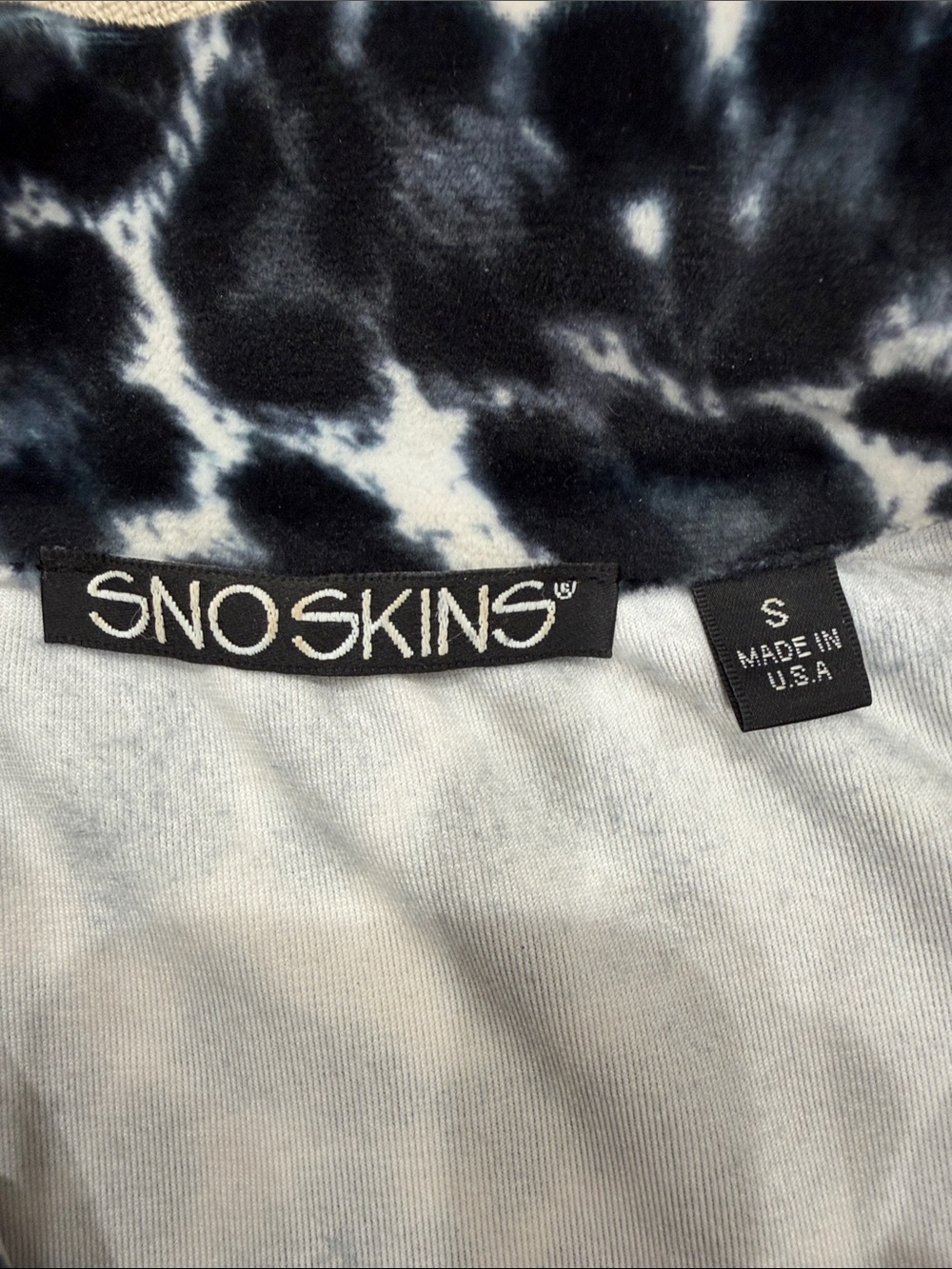 SNO SKINS Black & White fleece 1/4 zip pullover size small - Picture 3 of 5